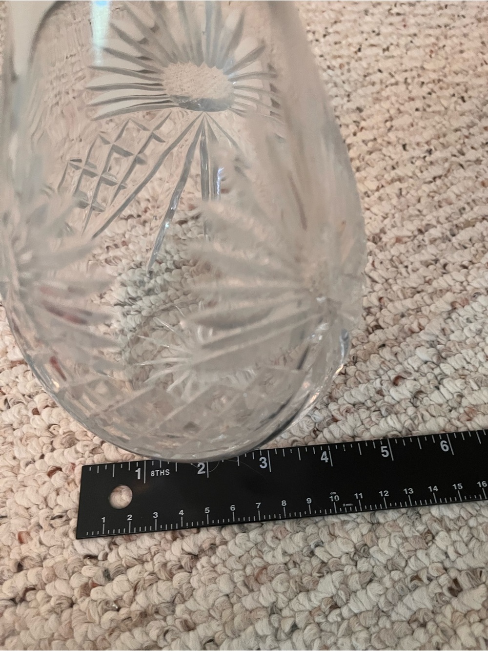 Large 15” Vintage Crystal Cut Glass Decanter Stopper Etched Star Burst Design - Picture 9 of 12